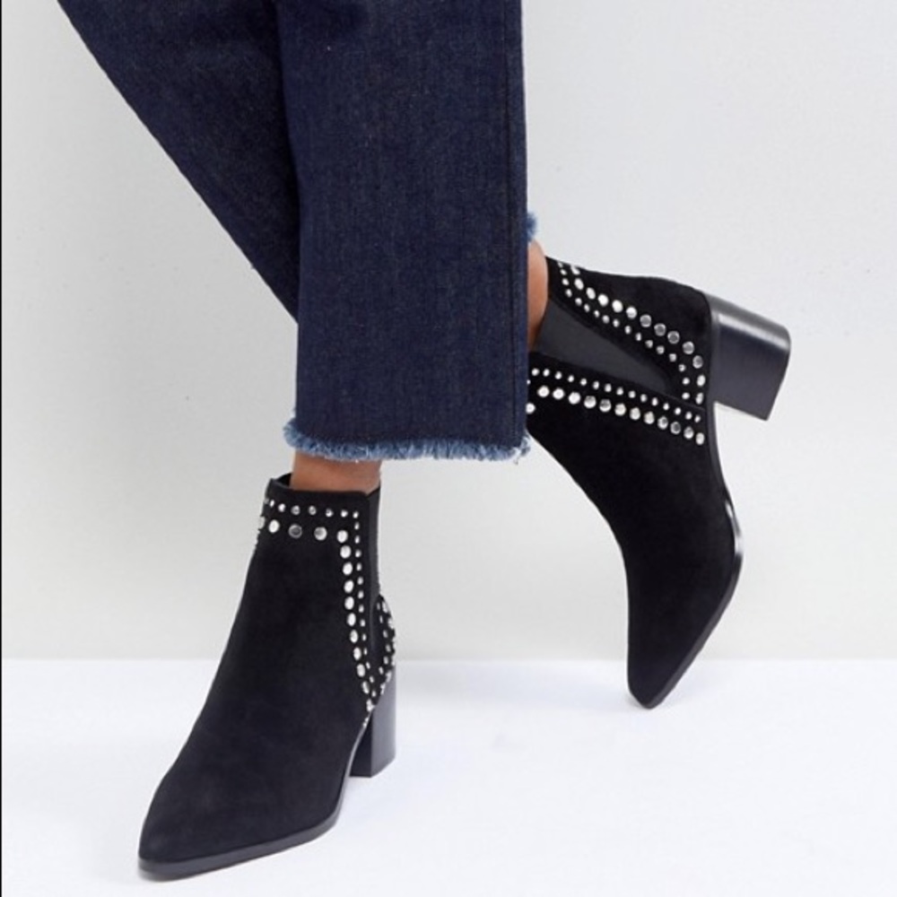 Kiralia studded black suede booties worn once